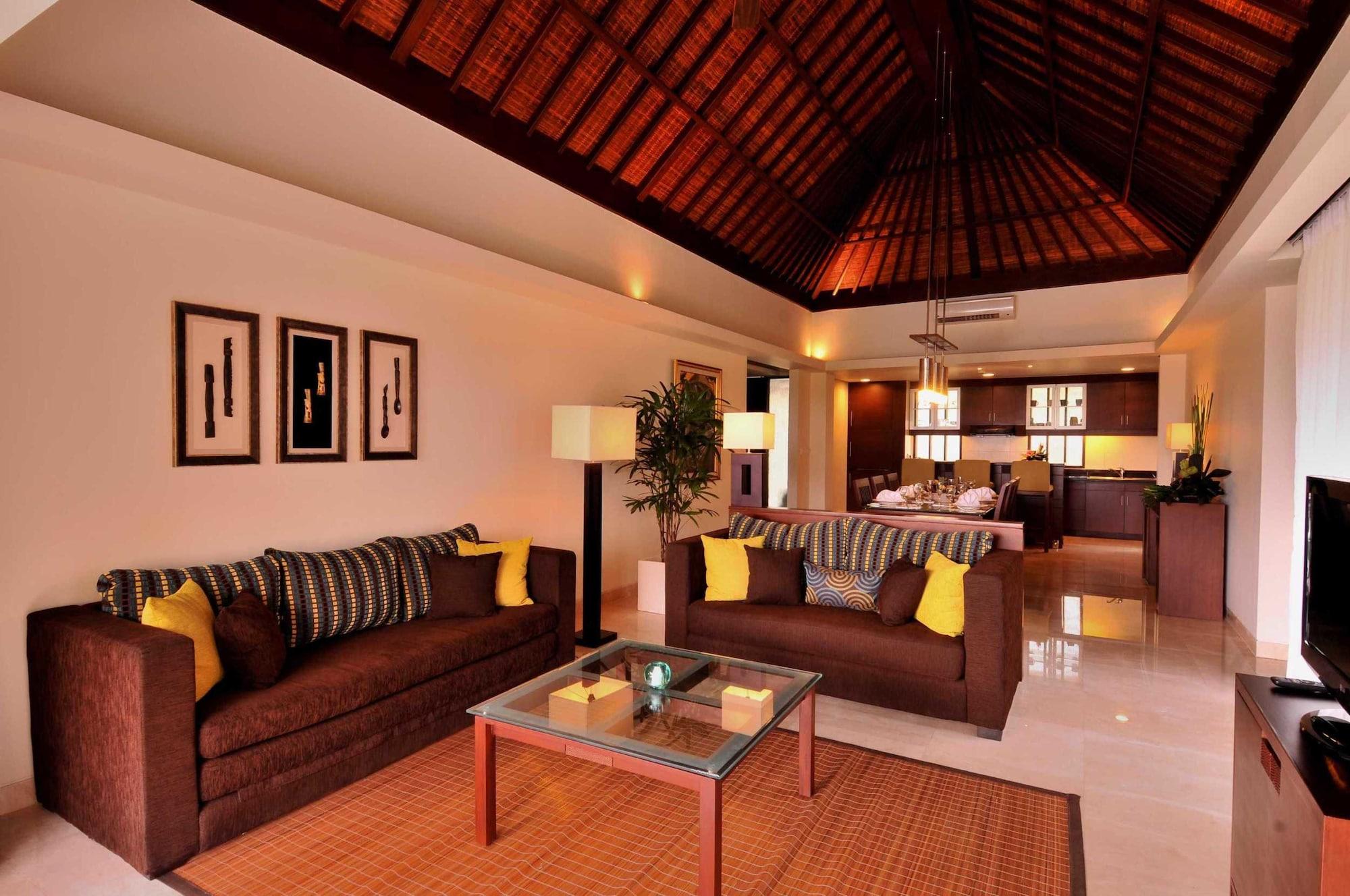 Prama Sanur Beach Bali Exterior foto A living room in a villa at the resort