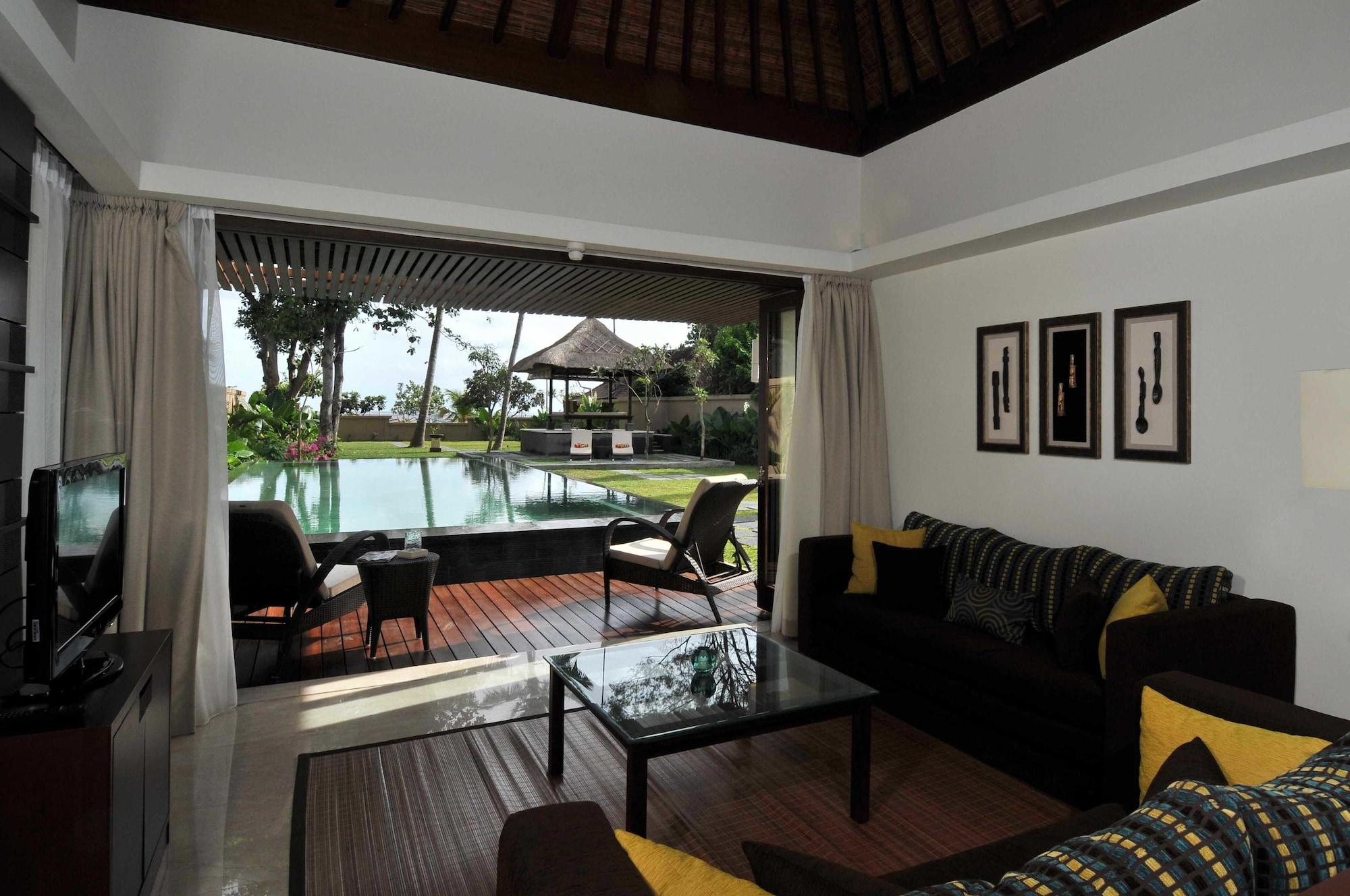 Prama Sanur Beach Bali Exterior foto A pool villa at the resort