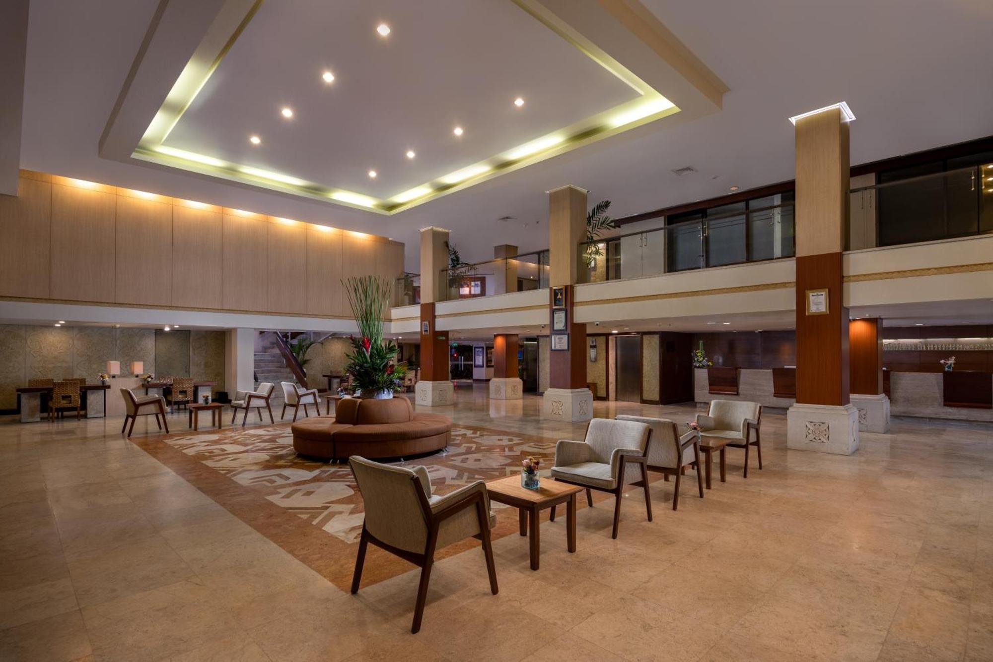 Prama Sanur Beach Bali Exterior foto Lobby